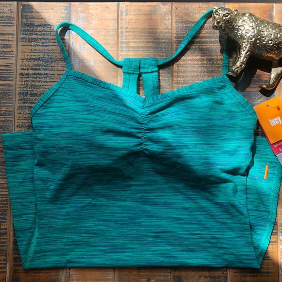 Lucy Green Heart Center Cami Tank Top - Picture 3 of 6